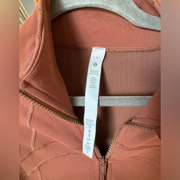 Lululemon define jacket size 8 brown - Picture 4 of 4
